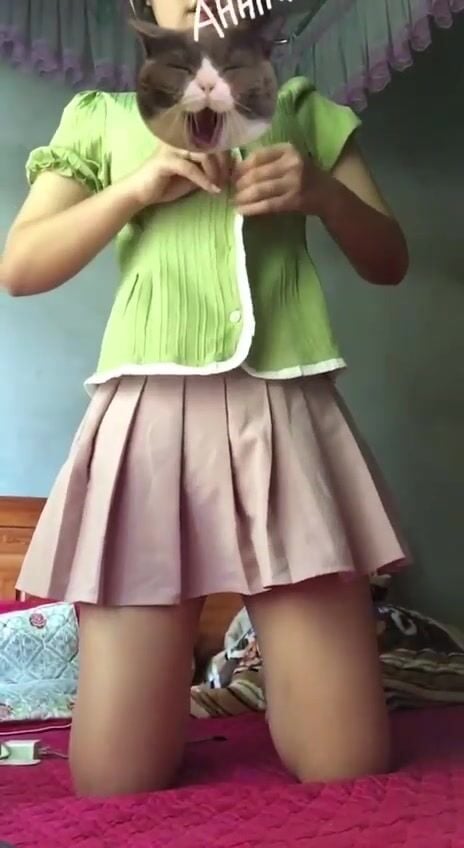 Gái xinh mình dây dâm đãng show dáng thủ dâm cho mấy anh sục - 3 (Teen, loli)